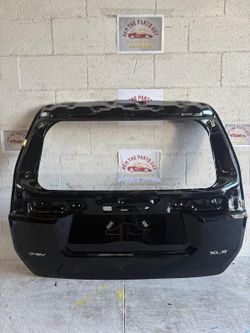 2026 2027 Toyota RAV4 XLE Liftgate Hatch Tailgate Shell OEM Used Rear Door