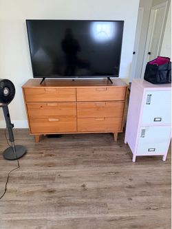Brown dresser