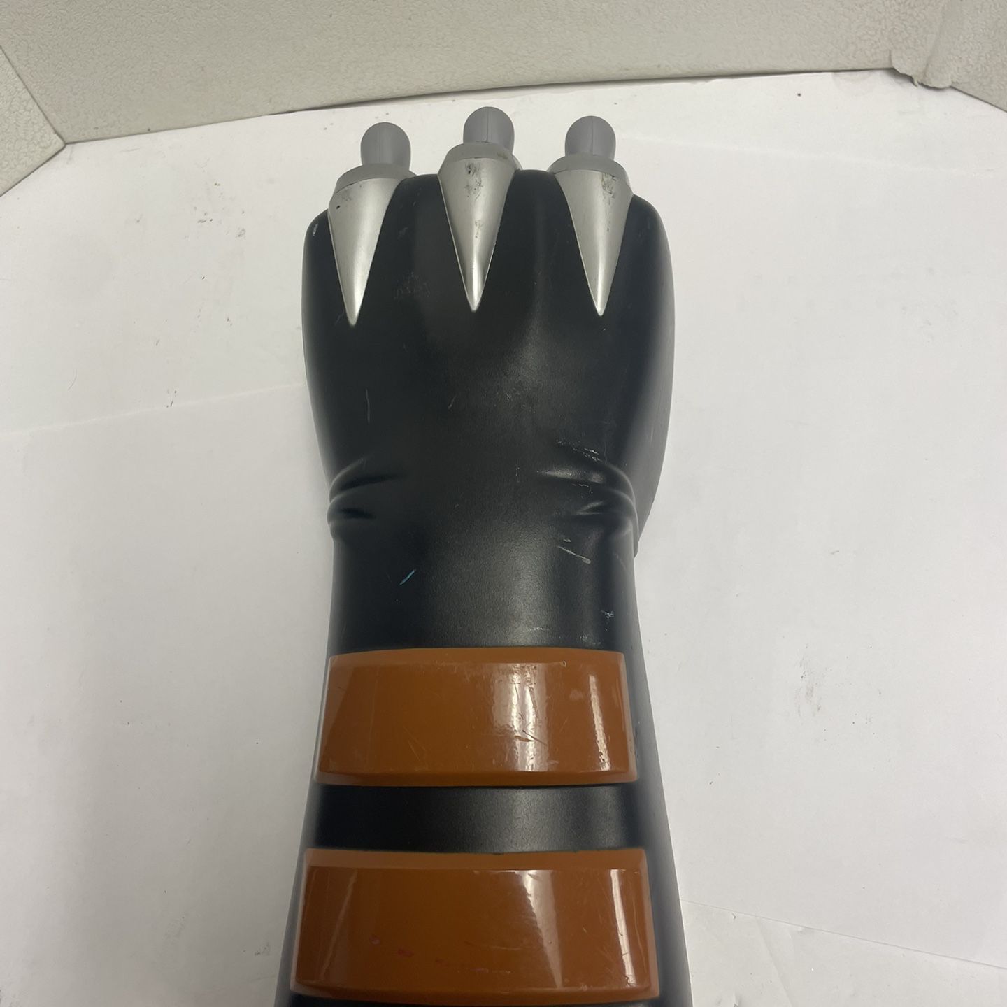 Vintage Retro X-Men Wolverine Retractable Claw Glove works