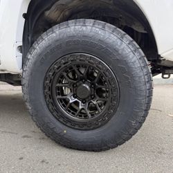 Lock Off-Road Commando 285/70R17 Toyo Open Country ATIII Tires Package Deal, WE FINANCE