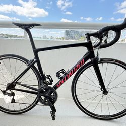 Road Bike SPECIALIZED TARMAC - Excellent Condition!