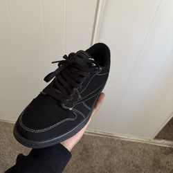 travis scott x air jordan redro 1s