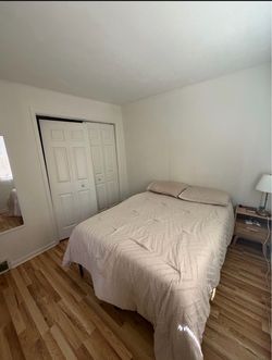 complete bedroom set for $80
