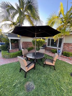 6-Piece Outdoor Patio Dining Set with Umbrella, cast aluminum table and 4 chairs