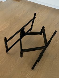 Full-Motion TV Mount for 42"-90" TVs