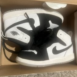 Kids Jordan 1 Mid
