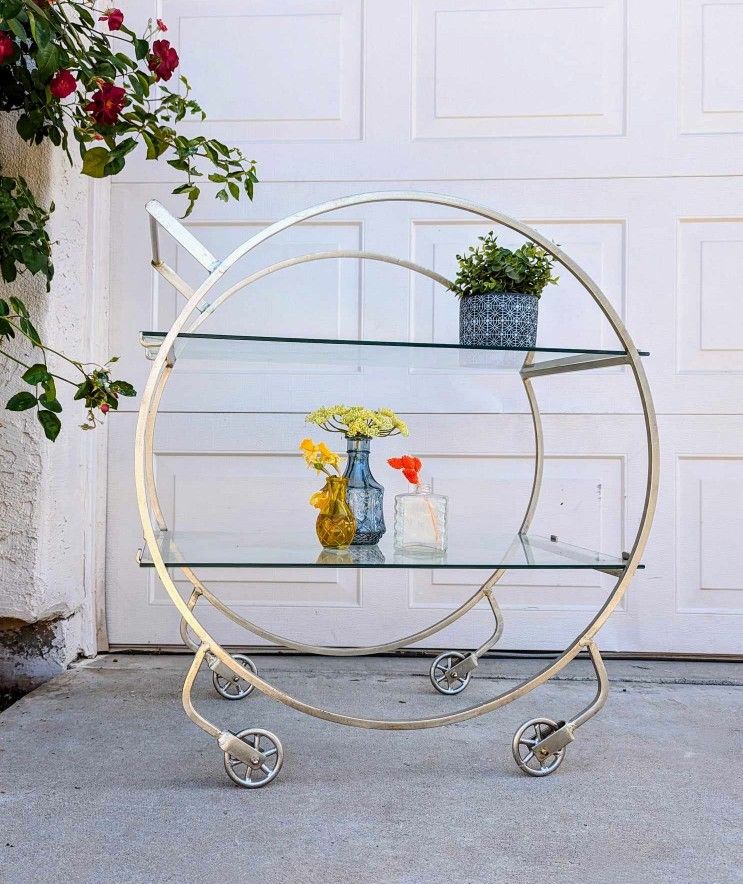 Mid Century Modern bar cart in excellent condition from west elm