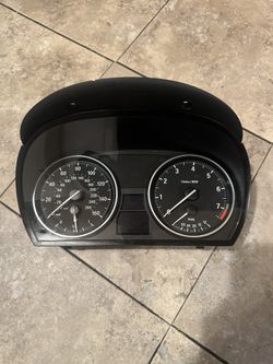 Cluster BMW