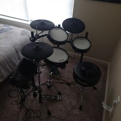 Alesis Strata Club Electric Drum set 