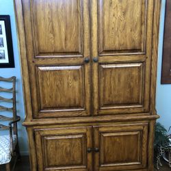 Thomasville Media Cabinet
