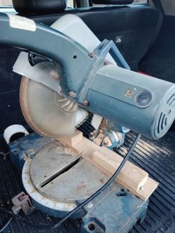 Ryobi Compound Miter Saw