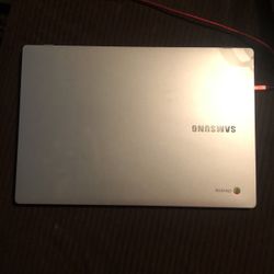 Samsung Chrome Laptop 