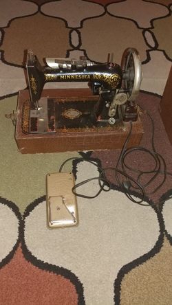 Minnesota sawing machine