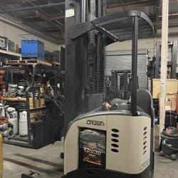 Crown Reach Truck 