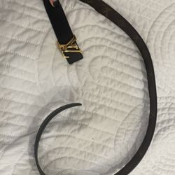 Louis Vuitton Reversible Belt 