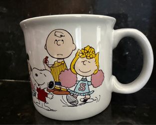 Peanuts & The Gang Football Season 20oz Mug