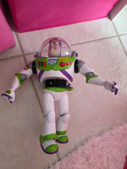 DISNEY PIXAR TOY STORY BUZZ LIGHTYEAR TALKING FIGURE