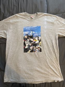 Supreme Men’s Tee