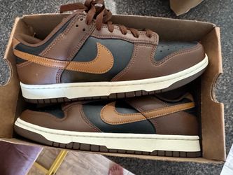 Nike dunk low size 9
