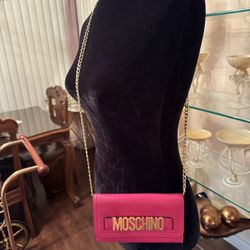 MOSCHINO LOGO PINK LEATHER  WALLET/CLUTCH WOC