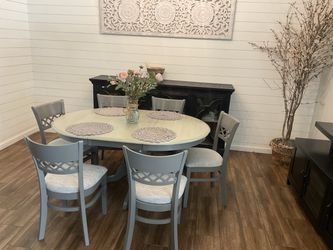 Dinning Table