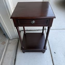 Beautiful antique cherrywood end table.