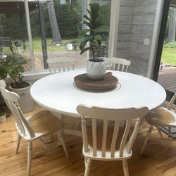 Distressed Lexington white large dining table and chairs