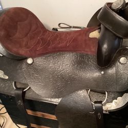 Saddle Size 18
