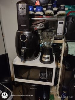 Moving package deal for everything,TV, blender,lamps,coffee maker,can opener,blender,fan microwave,stove
