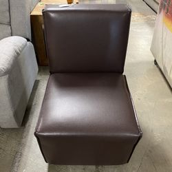 LEVEL 4 DESIGN Rolling Armless Leather Chair