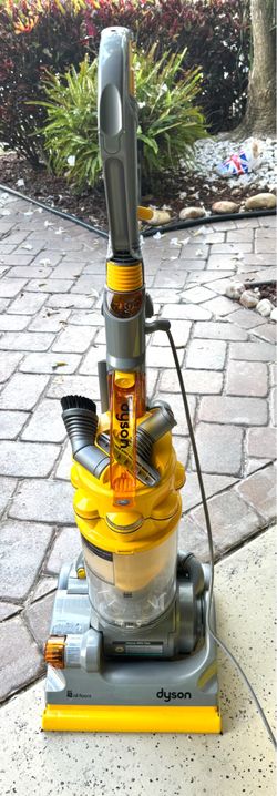 Dyson Upright Bagless Vacuum w/ Telescopic Hose
