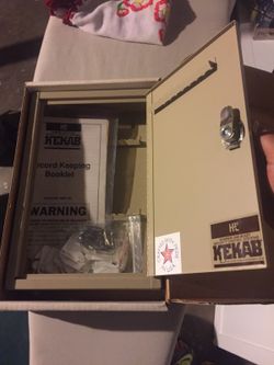 Lock key box