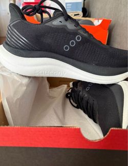 Saucony men’s shoes