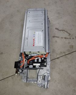 3rd Generation 2009-2015 Toyota Prius Hybrid Battery