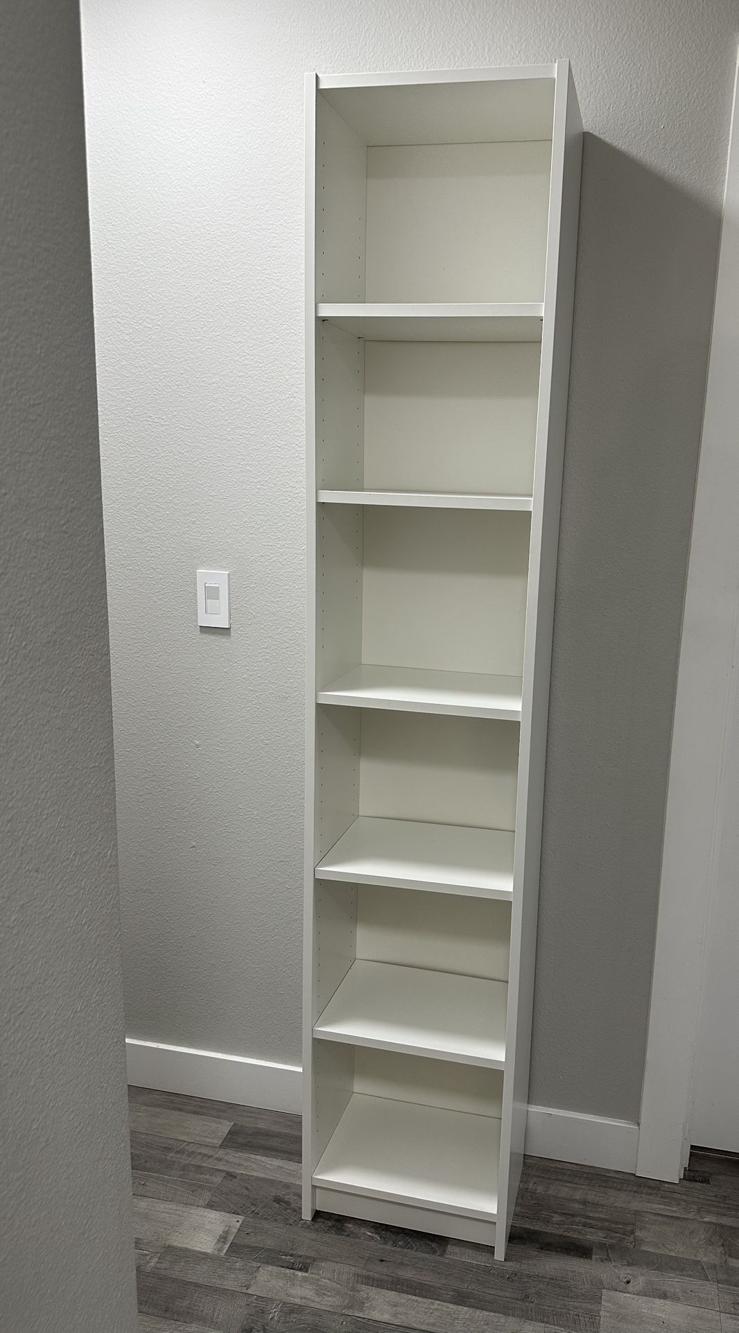 Bookcase/white