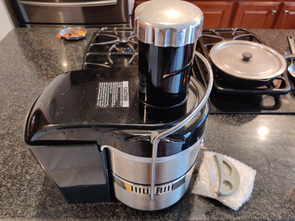 Jack LaLanne's TriStar Power Juicer, MT-1000 Stainless Steel, extra blade!