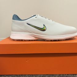 NEW Nike tour victory 4 M Size 12 White/Chrome blue