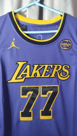 Los Angeles Lakers, Doncic #77 NBA Jerseys Sizes: M, L, XL