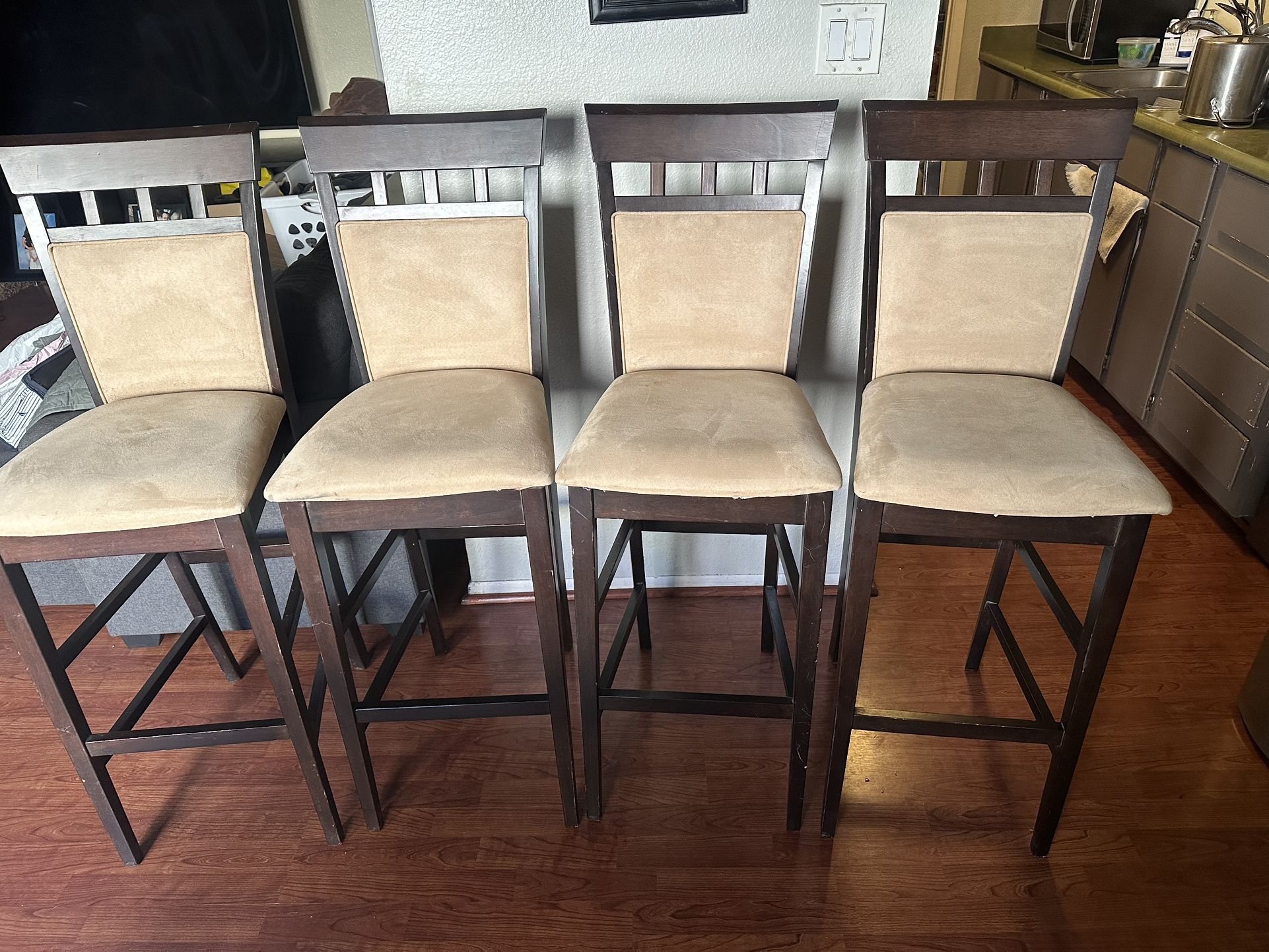 4 Bar Stools