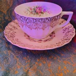 Vintage 1940s, 22 KT Gold, Fine China