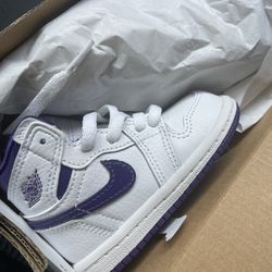Jordan 1 Court Purple 