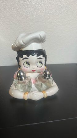 Betty Boop Chef Salt and Pepper Shaker Set