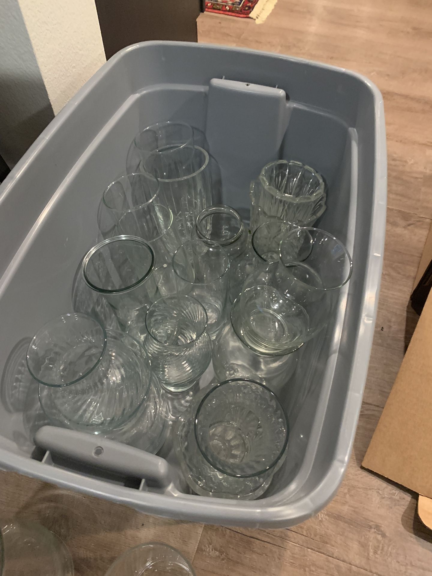 WEDDING GLASS VASES