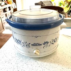 Rival Crock Pot Stoneware Slow Cooker 4 Quart Vintage 90's Blue
