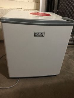 Mini Refrigerator 