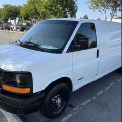 2005 Chevrolet Express 