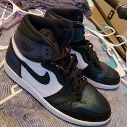Jordan Chameleons Size 10