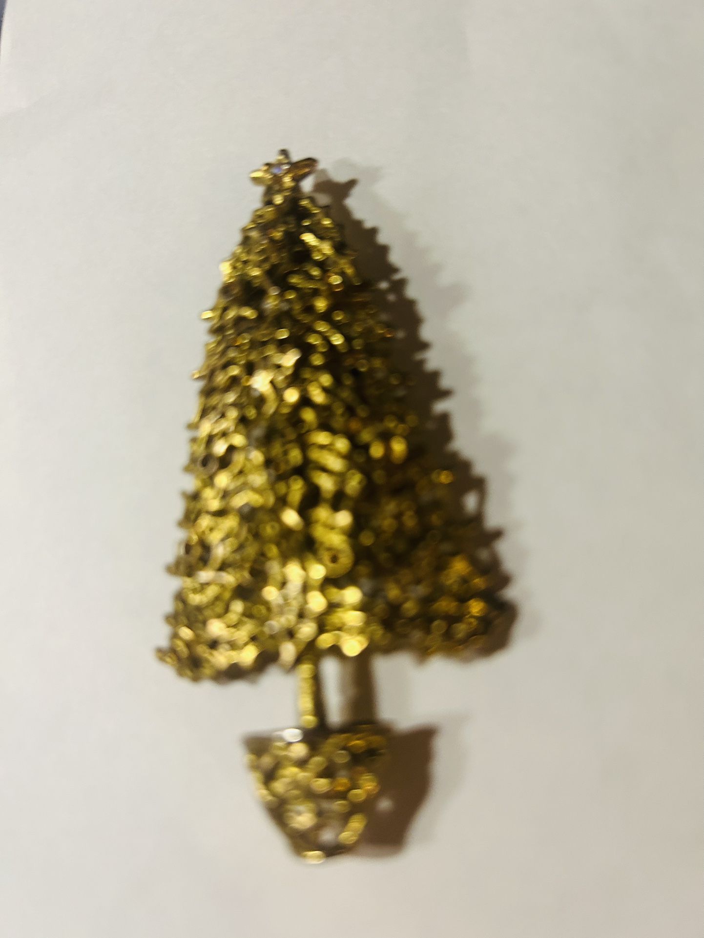 Vintage Lancer Gold Tone 3 Inch Christmas Brooch Pin