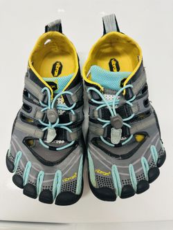 Vibram FiveFingers Athletic/Outdoor shoes