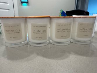 4 New Palo Santo & Thyme Candles - Project 62